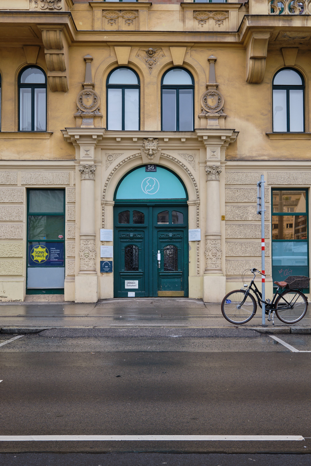 Hauseingang Linke Wienzeile 56